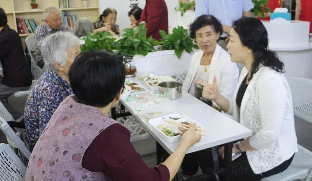 一(yī)份8元午餐，解決三大(dà)居家(jiā)養老(lǎo)難題！