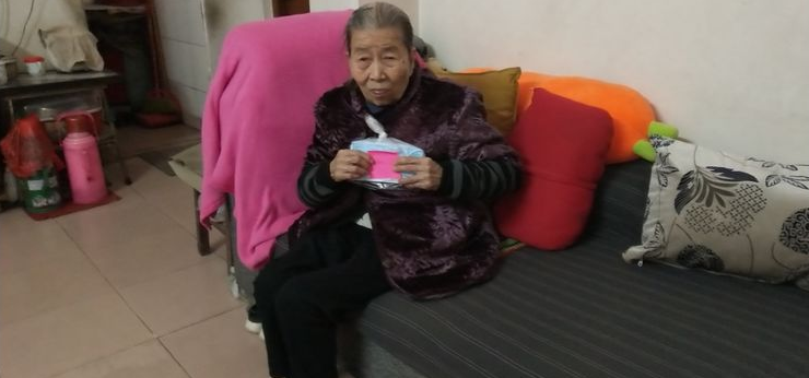 “疫情無情，黃(huáng)石街(jiē)居養送溫情”活動