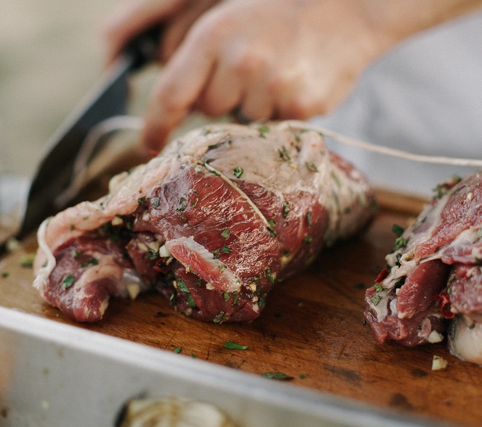 高(gāo)血脂患者在平時(shí)生(shēng)活中可(kě)以吃(chī)哪些(xiē)肉類？