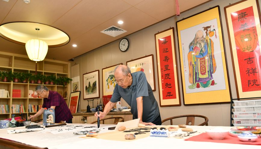 河(hé)北(běi)滄州：醫(yī)養融合優化(huà)養老(lǎo)服務